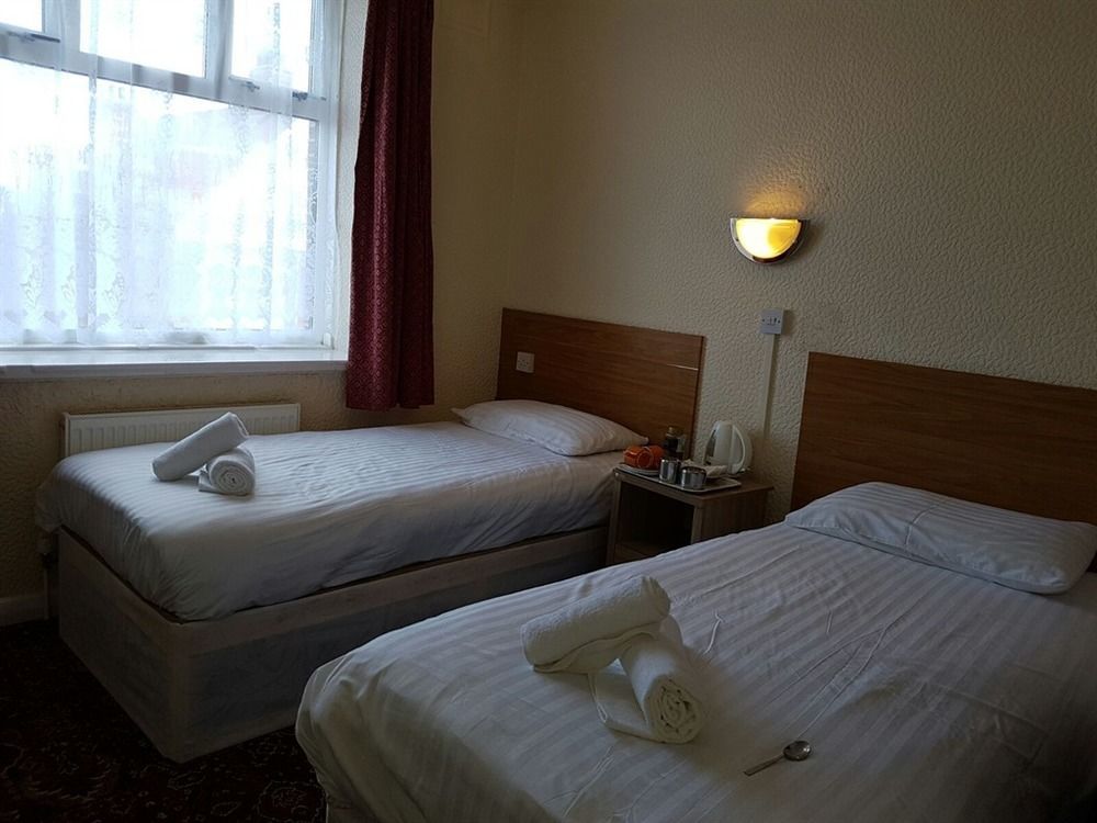 Aa Central Hotel Blackpool Esterno foto
